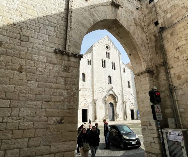 Bari: Harbor to Old City Highlights Walking Tour – Apulia, Italy