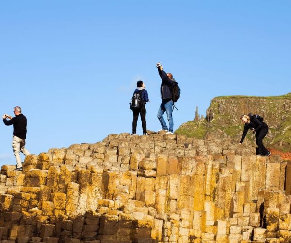 Belfast: Giant’s Causeway Tour & Game of Thrones Locations – Belfast, United Kingdom