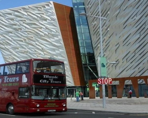 Belfast: Giant’s Causeway and 2-Day Hop-On Hop-Off City Tour – Belfast, United Kingdom