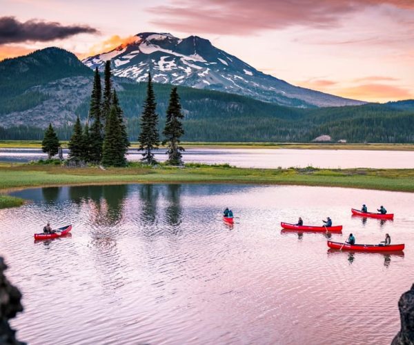 Bend: Moonlight and Starlight Canoe Tour – Bend, Oregon