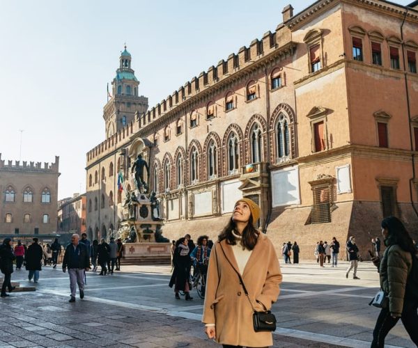 Bologna: City Center Walking Tour – Emilia-Romagna, Italy