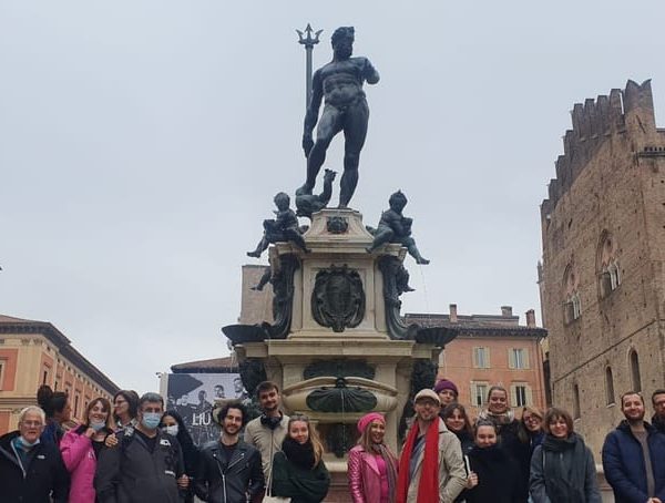 Bologna: Private Guided Walking Tour in German – Emilia-Romagna, Italy