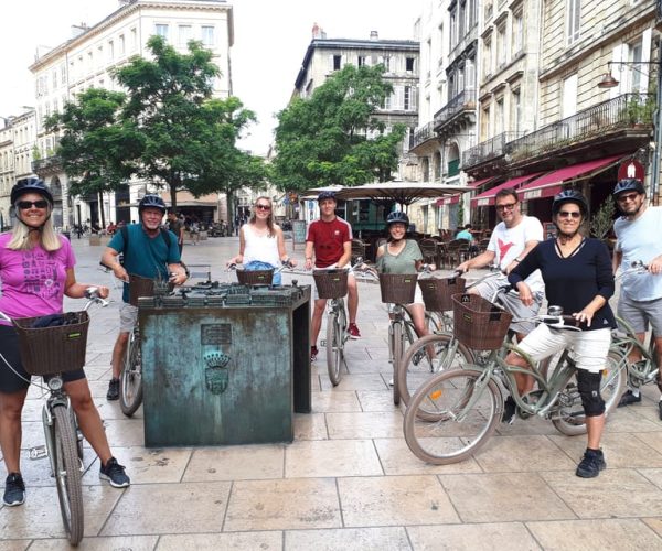 Bordeaux: Guided Bike Tour – Nouvelle-Aquitaine, France