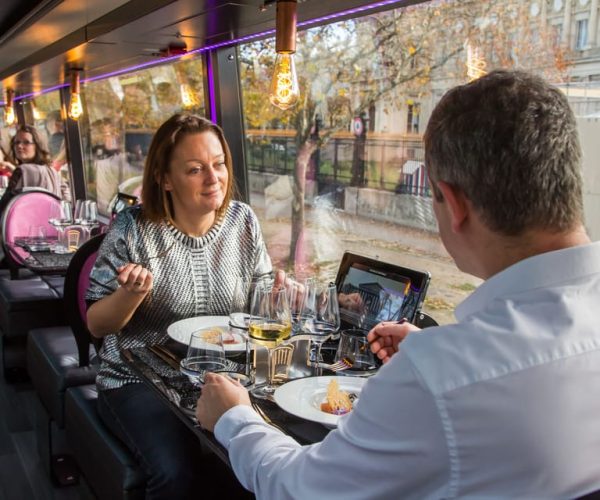 Bus Toqué Champs Elysées Tour w/ 3-Course Dinner & Champagne – Ile-de-France, France