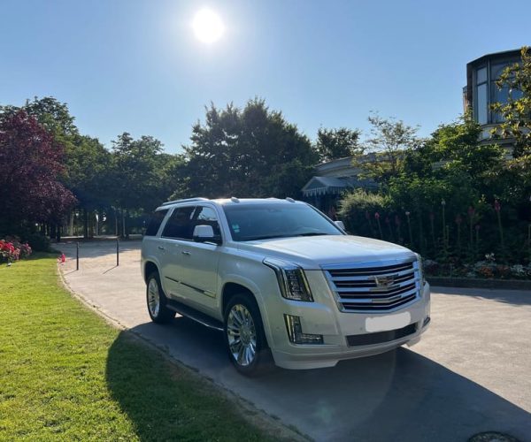 Cadillac Escalade Luxe – Ile-de-France, France