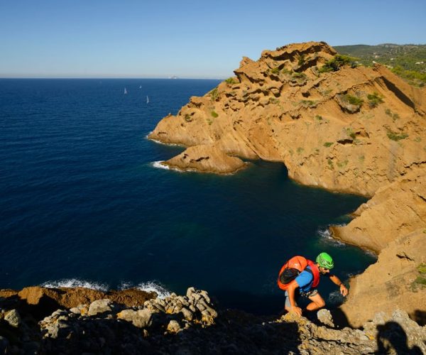 Calanques Cassis: Climbing Day Tour – Provence-Alpes-Côte d’Azur, France