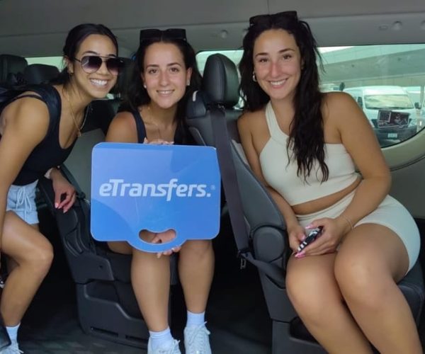 Cancun Airport: One-Way or Round Trip Airport Transfer – Cancun, Mexico