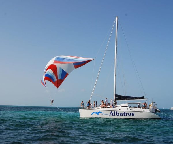 Cancun: Catamaran Cruise to Isla Mujeres with Snorkeling – Cancun, Mexico