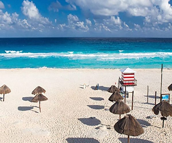 Cancun: Enjoy Ventura Water Park and a Sightseeing City Tour – Cancun, Mexico