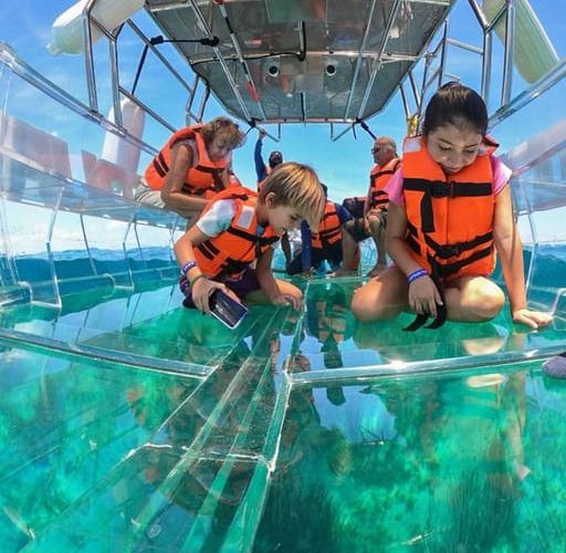 Cancun: Glass Bottom Boat Ride with Drinks – Cancun, Mexico