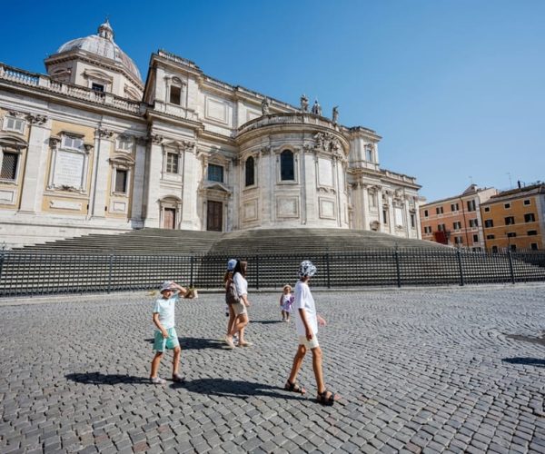 Captivating Pearls of Rome Family Walking Tour – Rome, Italy