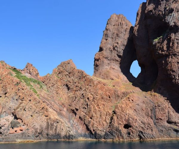 Cargèse: Guided Boat Trip to Scandola with Stop at Girolata – Corsica, France