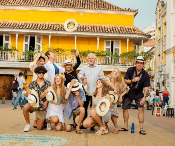 Cartagena: Historic Center Memory Photo Shoot – Cartagena, Colombia