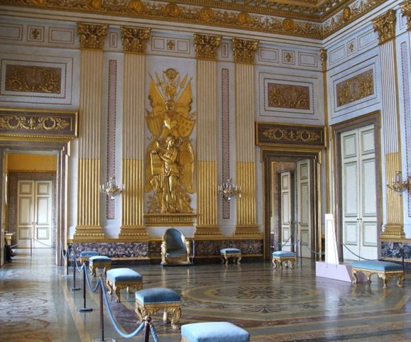 Caserta: Small-Group Royal Palace Tour – Campania, Italy