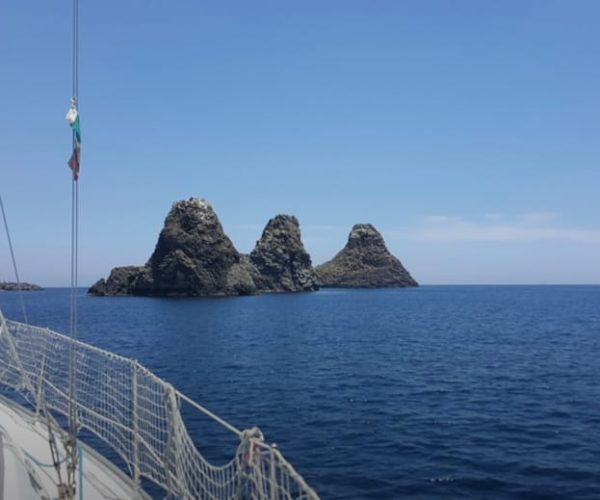 Catania: Sailing Tour with Lunch – Catania, Italy