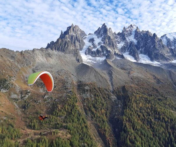 Chamonix: Tandem Paragliding Flight with Mont-Blanc Views – Auvergne-Rhône-Alpes, France