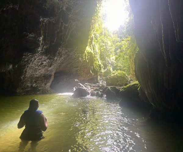 Charco Azul, Caves, Waterfalls, Beach, Free Adult Drinks – Charco Azul, Puerto Rico