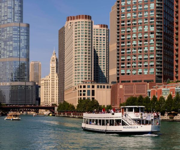 Chicago: 45-Minute Family-Friendly Architecture River Cruise – Chicago, Illinois