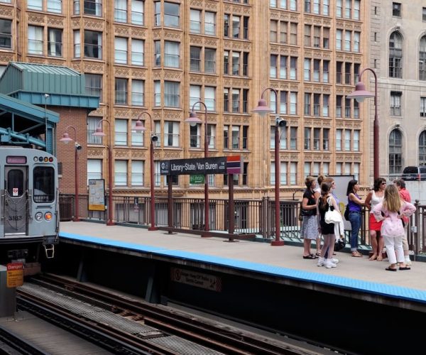 Chicago: Elevated Architecture Walking Tour – Chicago, Illinois