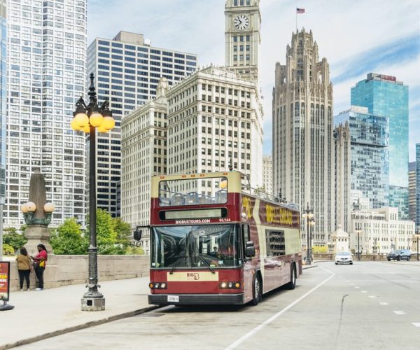 Chicago: Hop-on Hop-off Sightseeing Tour by Open-top Bus – Chicago, Illinois