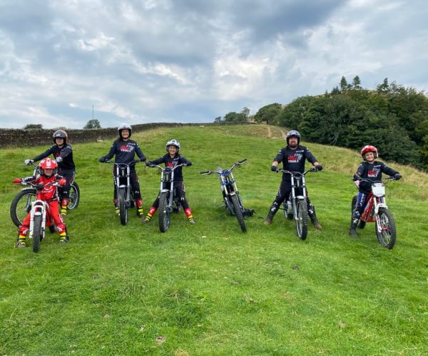 Clitheroe: Off-Road Motorbike Experience with Guide & Lunch – County Londonderry, United Kingdom