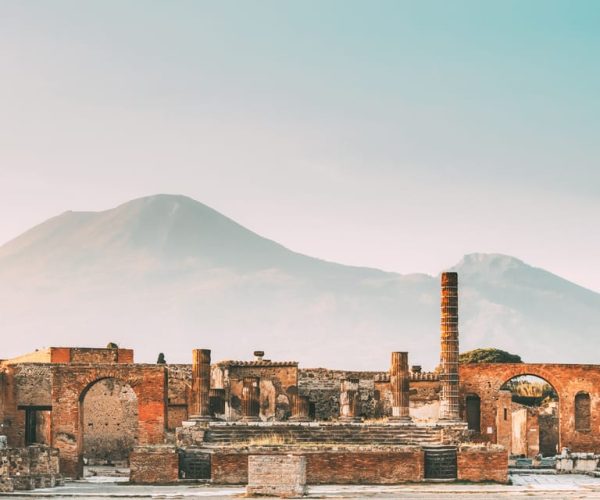 Day trip to Pompeii and Vesuvius with skip the line tickets – Pompei, Italy