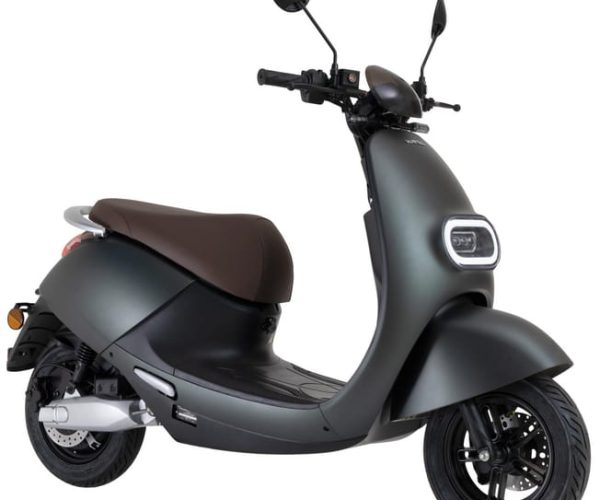 E-scooter rental in Bologna – Emilia-Romagna, Italy