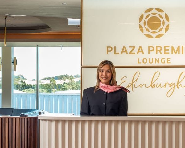 EDI Edinburgh Airport: Plaza Premium Lounge – Edinburgh, United Kingdom