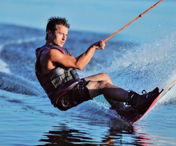 East Sussex: Wakeboarding Experience – East Sussex, United Kingdom