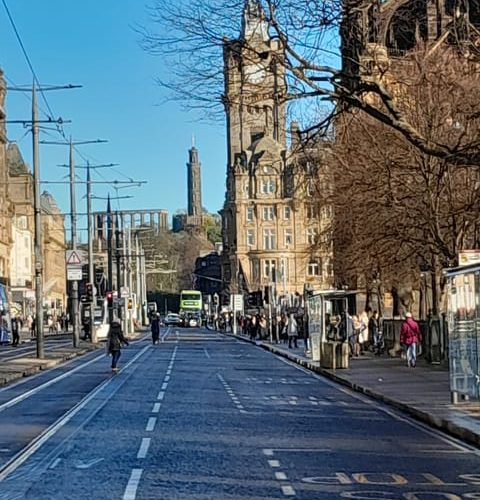 Edinburgh: Castle skip the line tour – Edinburgh, United Kingdom