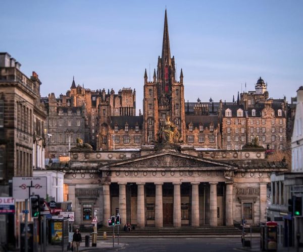 Edinburgh: Full-Day Walking Tour with Castle Entry Ticket – Edinburgh, United Kingdom