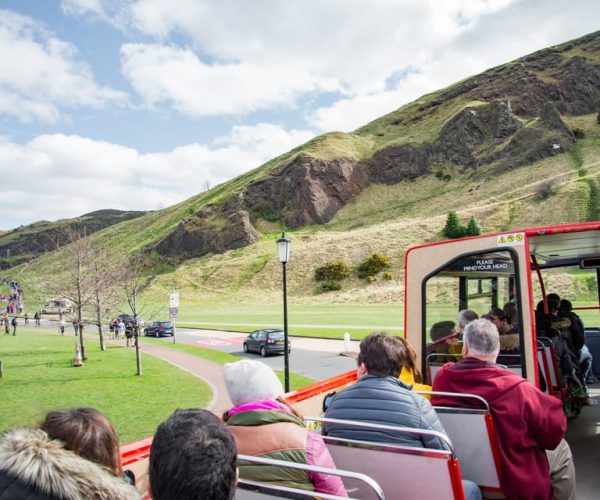 Edinburgh: Hop-On Hop-Off Bus Pass with 3 City Tours – Edinburgh, United Kingdom