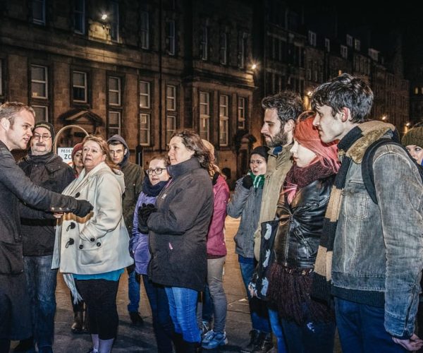 Edinburgh: Late-Night Underground Vaults Terror Tour – Edinburgh, United Kingdom