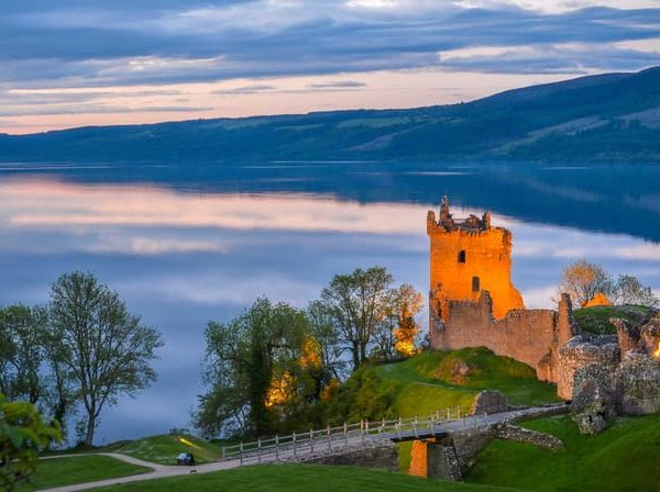 Edinburgh: Loch Ness, Inverness & Highlands Tour in Spanish – Edinburgh, United Kingdom