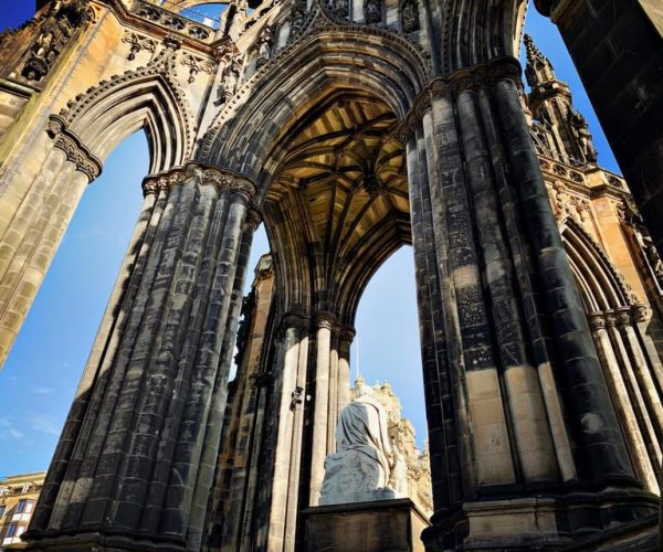 Edinburgh Unveiled: Private Driving Tour of Edinburgh City – Edinburgh, United Kingdom