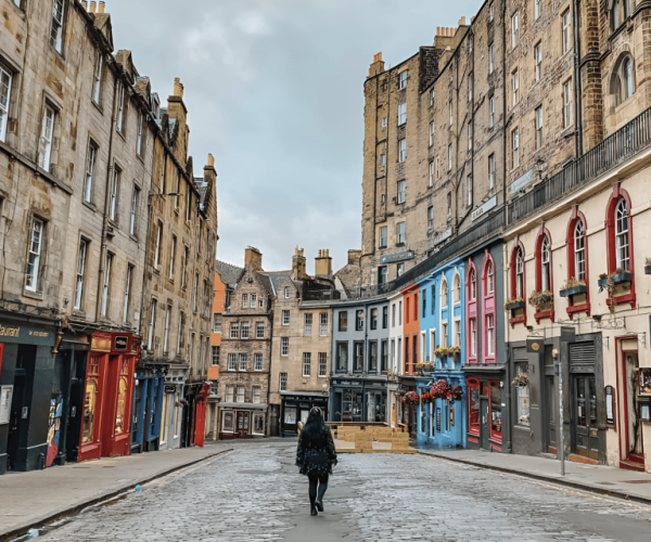 Edinburgh: Wicked Whisky Tour of Edinburgh Old Town – Edinburgh, United Kingdom