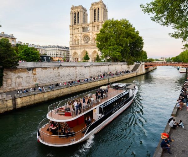 Eiffel Tower Summit, Walking Tour & Seine Champagne Cruise – Ile-de-France, France