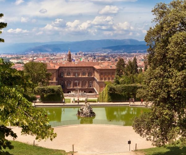 Florence: Pitti Palace Entry Ticket and Guided Walking Tour – Florence, Italy