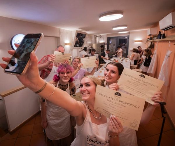 Florence: Pizza and Gelato Preparation Class – Florence, Italy