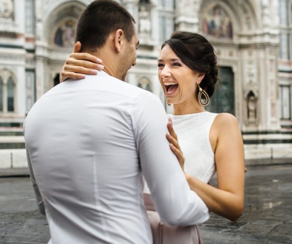 Florence: Private Professional Photoshoot Outside the Duomo – Florence, Italy