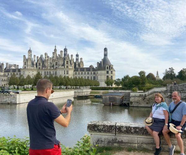 From Amboise : Full-Day Chambord & Chenonceau Chateaux – Centre-Val de Loire, France