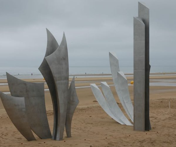 From Bayeux: Omaha Beach, Cemetery, and Pointe du Hoc Tour – Normandy, France