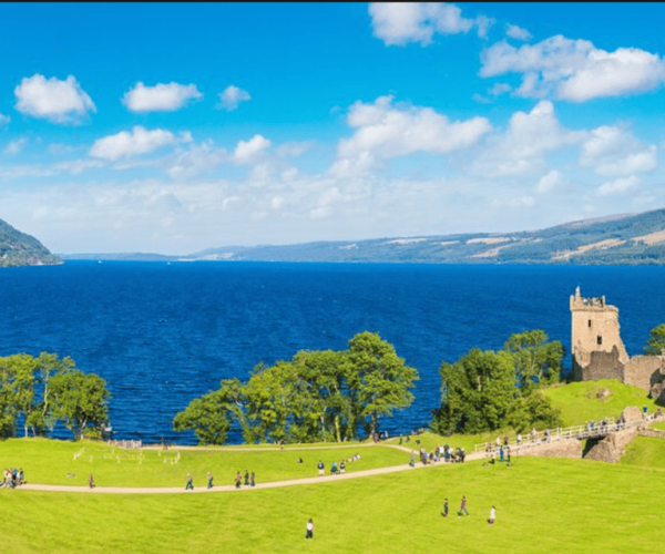 From Glasgow: Private Loch Ness Day Tour Luxury MPV – Glasgow, United Kingdom