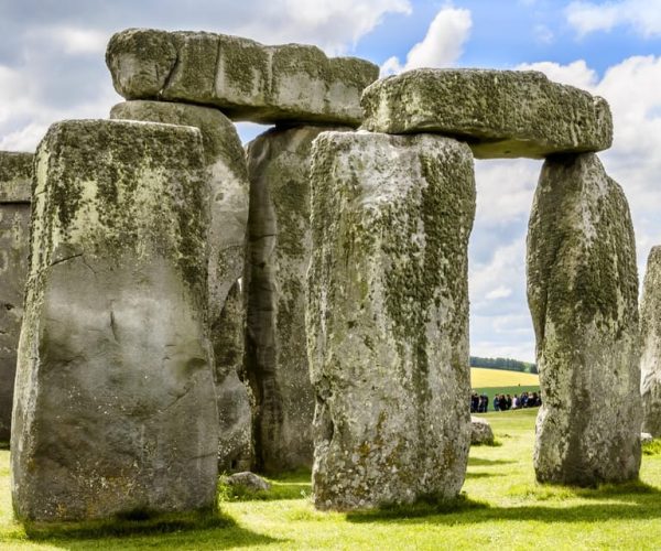 From London: Small Group Stonehenge, Bath & Cotswolds Tour – London, United Kingdom