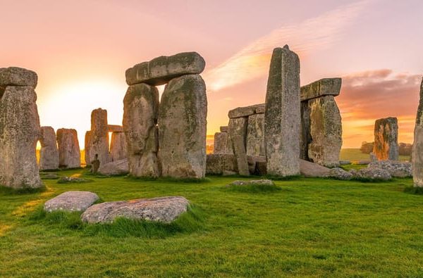 From London: Stonehenge Summer Solstice Sunset Tour (Jun 20) – London, United Kingdom