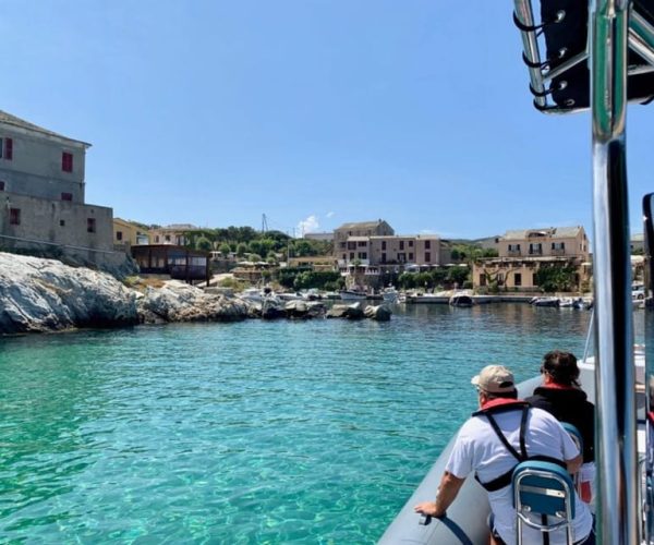 From Lumio: Les Agriates Desert Cruise with Snorkeling – Corsica, France