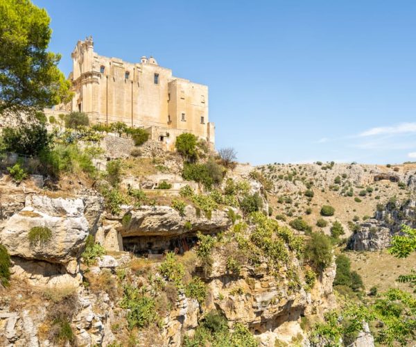 From Matera: Sassi di Matera Tour with Entry to Cave Houses – Apulia, Italy