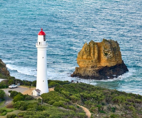 From Melbourne: Great Ocean Road & 12 Apostles Full-Day Tour – Melbourne, Australia