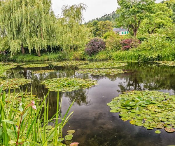 From Paris: Guided Day Trip to Monet’s Garden in Giverny – Paris, France