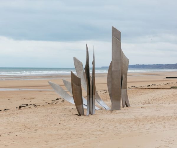 From Paris: Normandy D-Day Landing Beaches Full-Day Tour – Paris, France